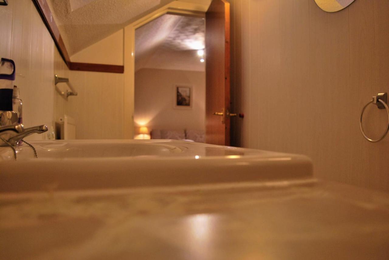 Bed and Breakfast Doric House Інвернесс Екстер'єр фото